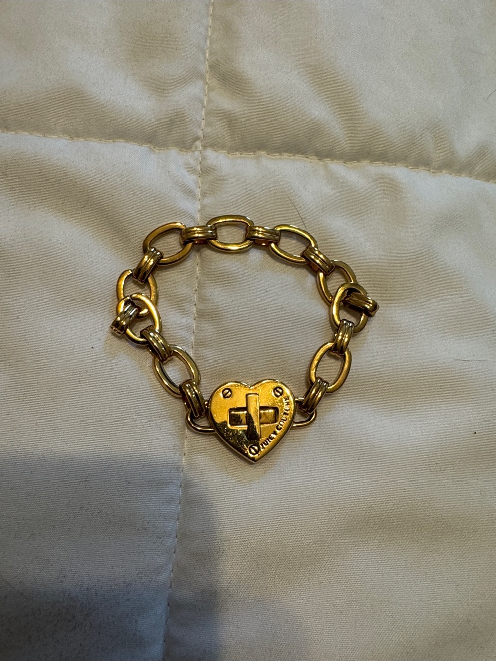 Juicy Couture Gold Heart Padlock Chain Bracelet